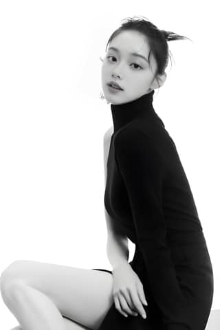 korean actress, model, best known for her role in a korean drama.
