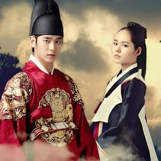 O cartaz do filme Moon Embracing the Sun.